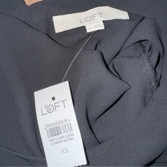 Loft Womens XS Black Blouse Top Long Sleeve w/ Ruffle Back Cutout Semi Sheer NWT - Picture 5 of 10